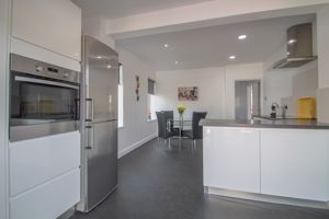 Photo 15- click for photo gallery